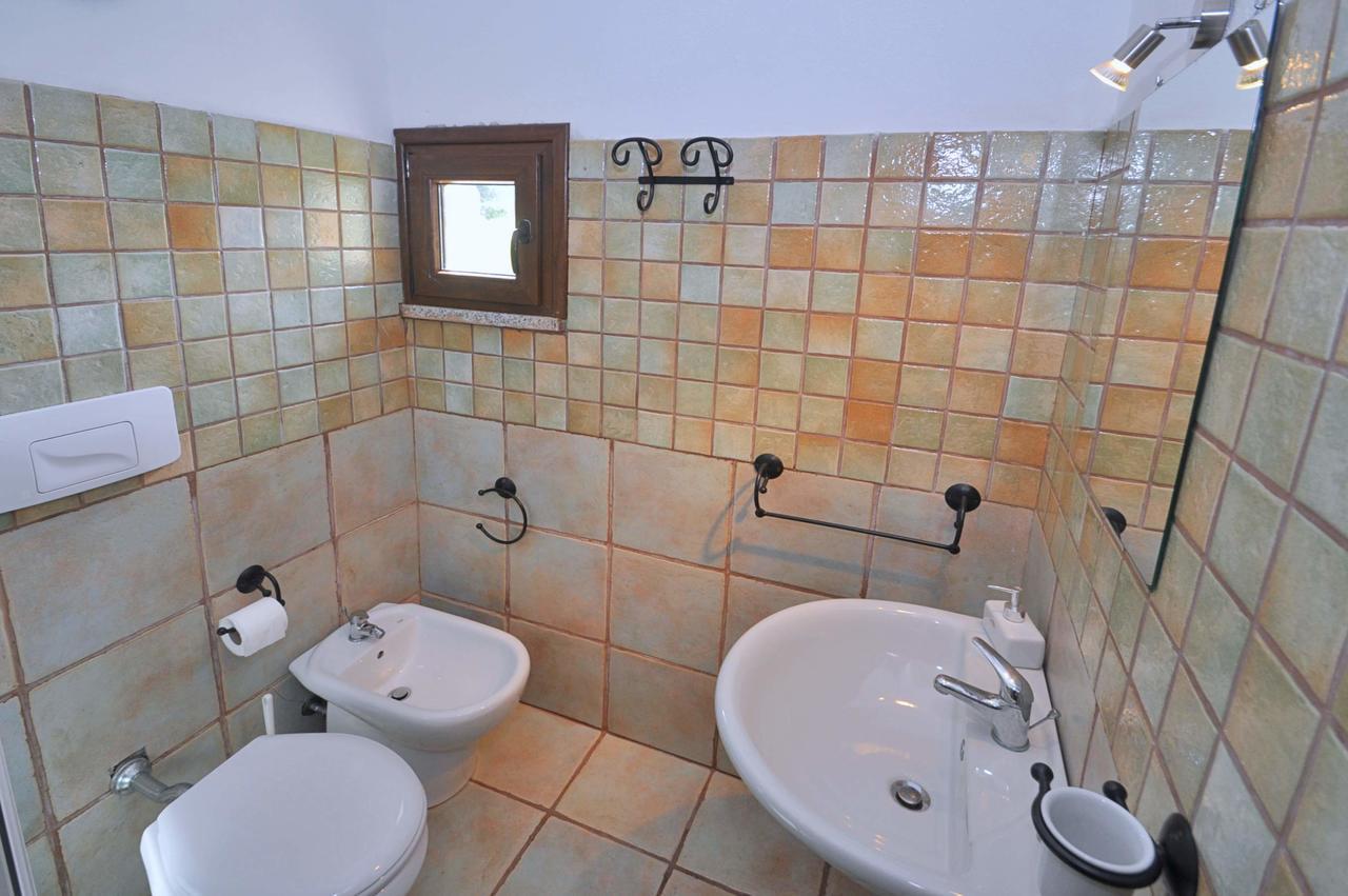 B&B Mare Della Gallura Badesi Bagian luar foto
